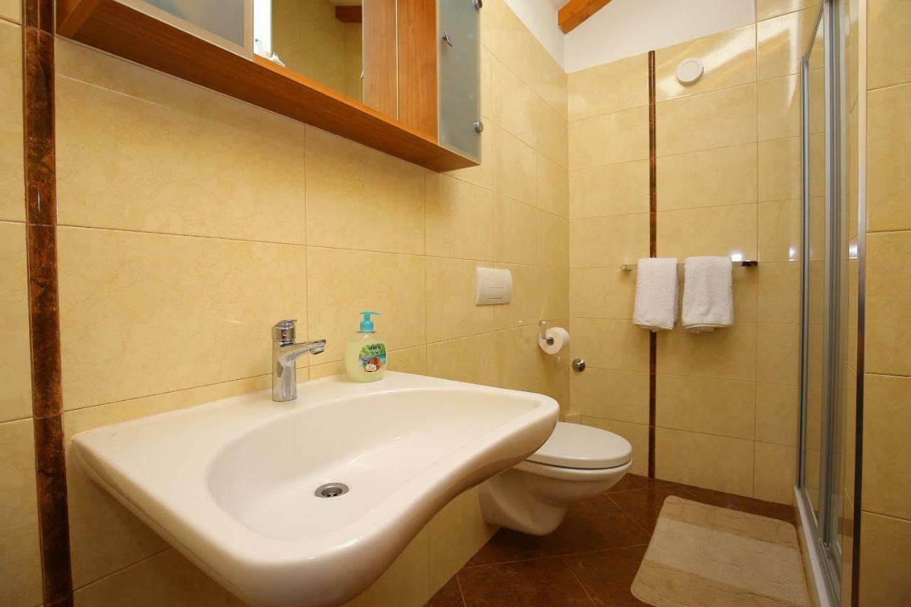 Julijana Apartment Zadar Exterior photo